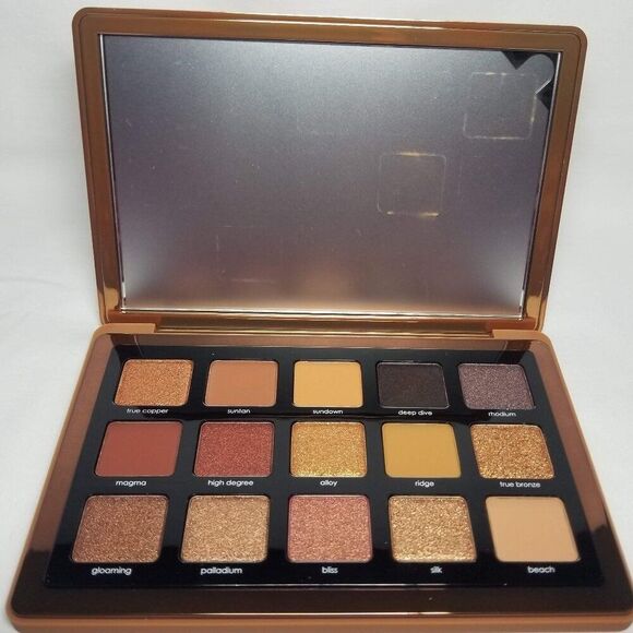 Natasha Denona - Bronze Eyeshadow Palette - Picture 1 of 11